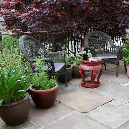Beautiful Quiet Room In The Heart Of Holmfirth Bagian luar foto